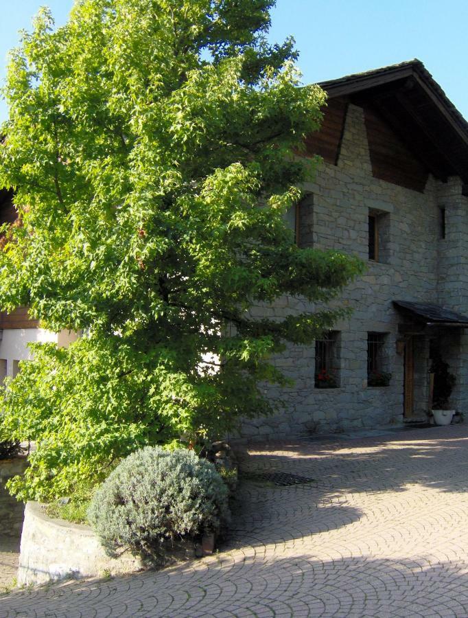 Bed and Breakfast Le Lierre Châtillon Exterior foto